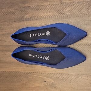 Rothy's Cobalt Points 8.5